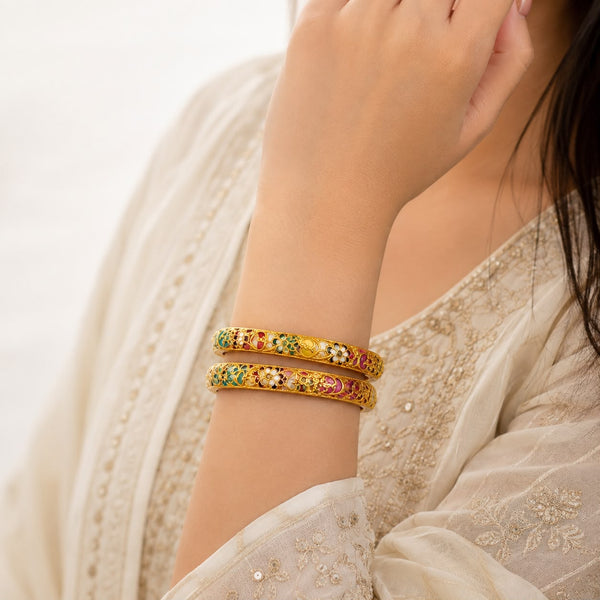 Rajwadi Brasswork Lac Bangle Set