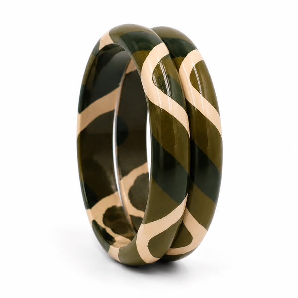 Meher Juli Kada – Olive Wave
